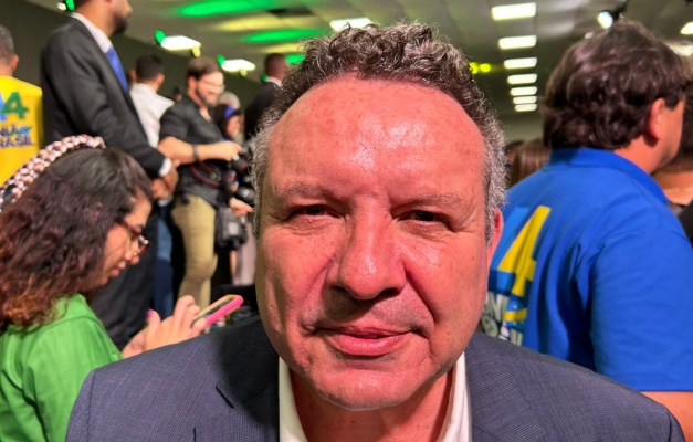 Alta da Selic freia consumo e prejudica empresas, diz presidente da OCB/GO