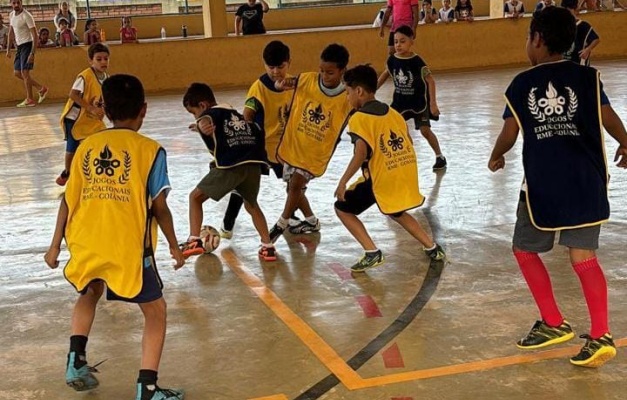 Alunos da rede municipal de Goiânia participam do Festival de Futsal