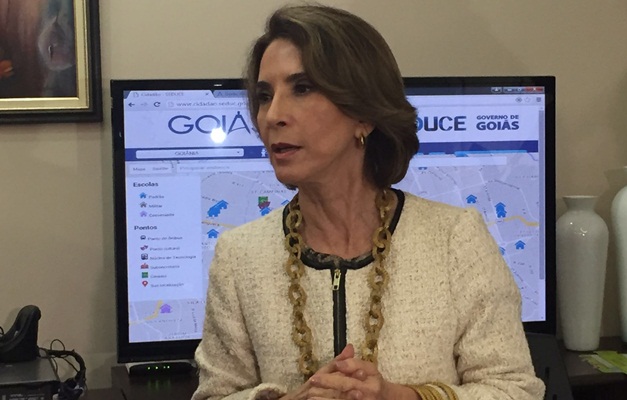 Alunos de escolas ocupadas podem pedir transferência até sexta-feira (22)