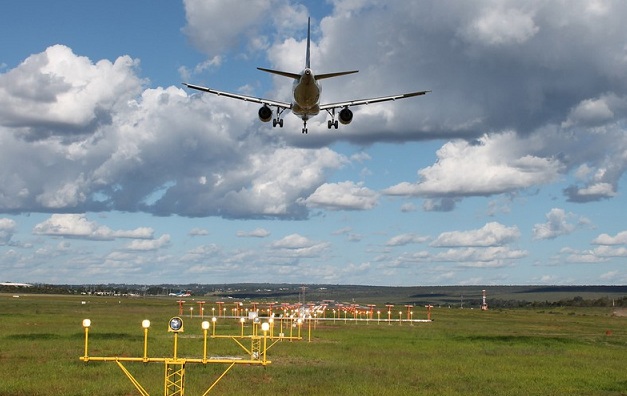 Anac reconhece escassez de combustível e orienta passageiros a consultar voos