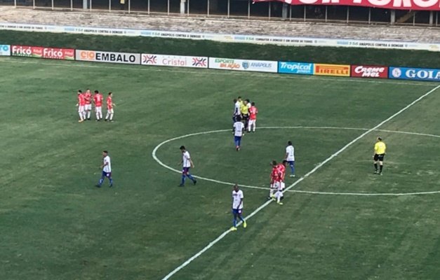Anapolina bate o Itumbiara e comemora primeira vitória no Campeonato Goiano