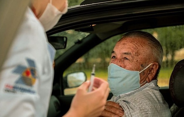 Anápolis inicia aplicação da segunda dose da vacina contra covid-19 