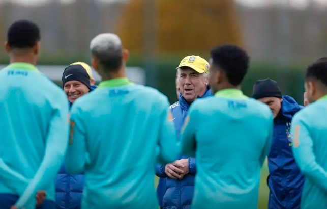 Ancelotti começa a esboçar equipe para amistoso contra o Senegal