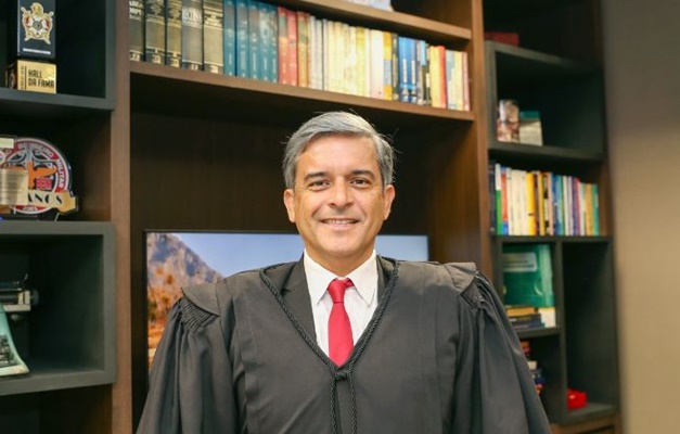 Anderson Máximo é eleito vice-presidente do Fórum Fundiário Nacional