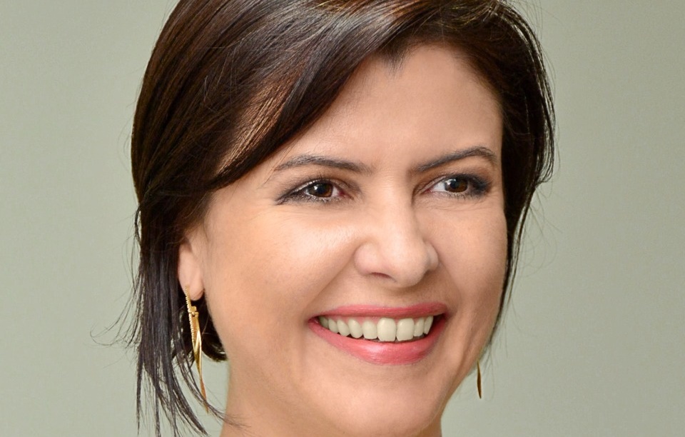 Andrea Vulcanis é convidada do programa Roda de Entrevista desta terça (27)