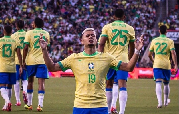 Andreas Pereira celebra 1º gol pela seleção brasileira: 'Sensação inexplicável'