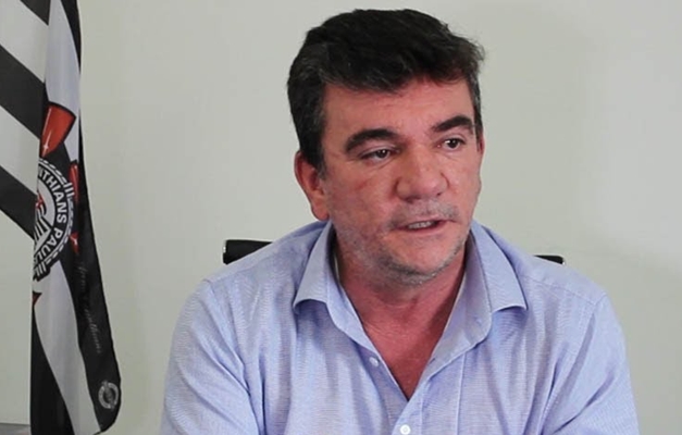 Andrés Sanchez anuncia candidatura e promete pagar 'facilmente' o Itaquerão