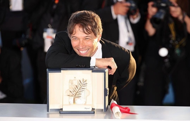 Anora, de Sean Baker, ganha Palma de Ouro no Festival de Cannes