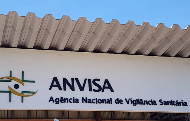 Anvisa suspende vendas de marcas de azeite, molho e polpa de fruta