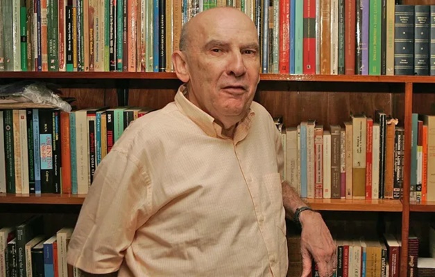 Aos 92 anos, historiador Boris Fausto morre em São Paulo