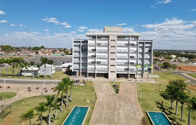 Aparecida de Goiânia anuncia concurso público com mais de 1,3 mil vagas