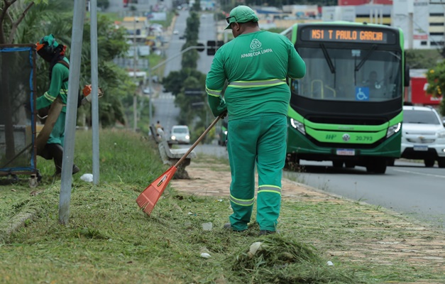 Aparecida de Goiânia intensifica limpeza urbana 