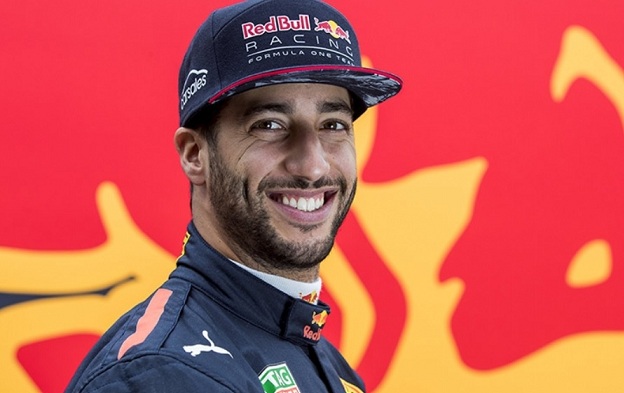 Após várias ultrapassagens, Daniel Ricciardo vence o Grande Prêmio da China