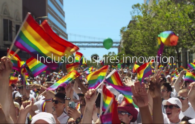 Apple faz vídeo com funcionários em apoio ao orgulho gay