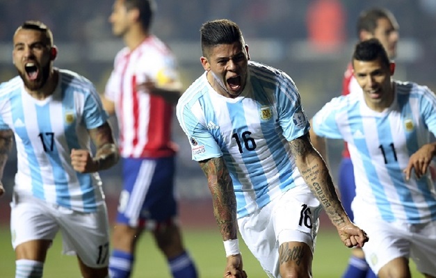 Argentina dá show, faz 6 no Paraguai e pode quebrar jejum na final com o Chile