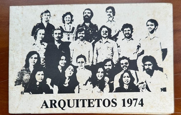 Arquitetos da terceira turma da UCG comemoram 50 anos de formatura