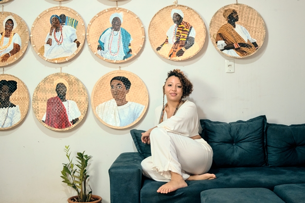 Artista Raquel Rocha realiza exposição ‘As Matriarcas’ em Goiânia
