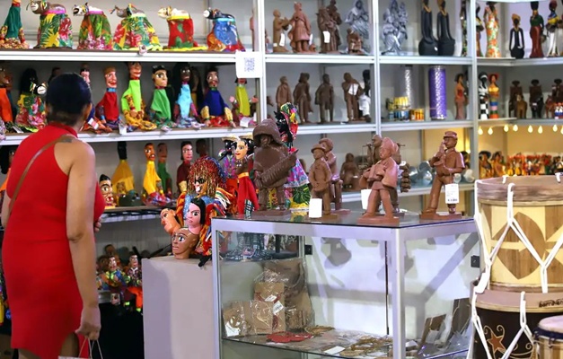 Artistas goianos são destaques na 19ª edição do Salão do Artesanato em SP