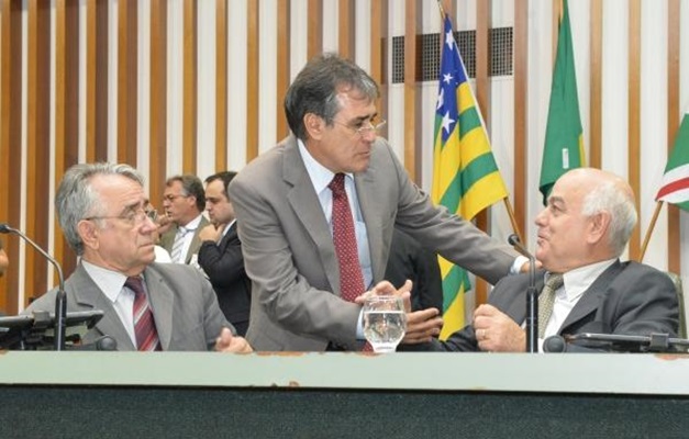 Assembleia aprova indicação de Joaquim de Castro para conselheiro do TCM