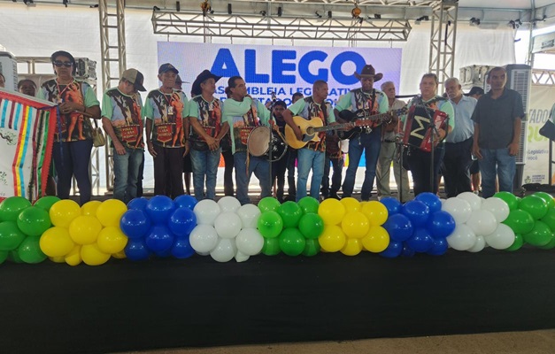 Assembleia Legislativa leva cultura e cidadania a Águas Lindas de Goiás