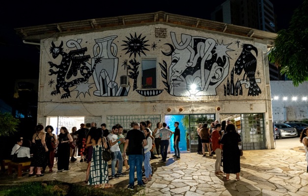 Astrologia e arte se unem em mostra coletiva no Jardim Potrich em Goiânia