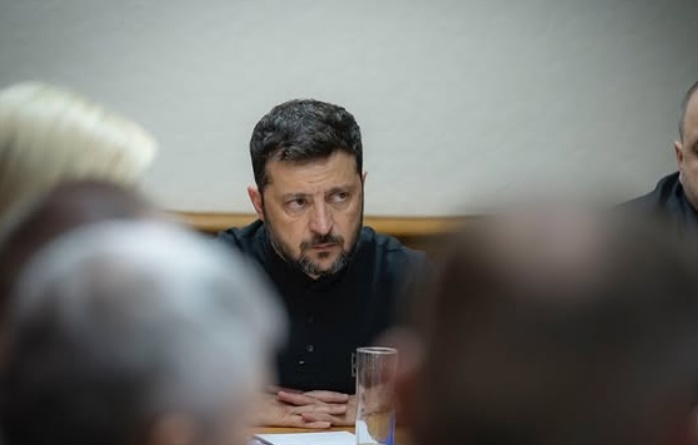 Ataques noturnos ucranianos com dezenas de drones deixam três mortos na Rússia