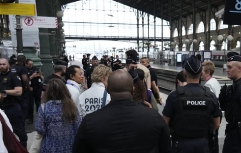 Ataques paralisam rede ferroviária na França horas antes da cerimônia de abertura da Olimpíada