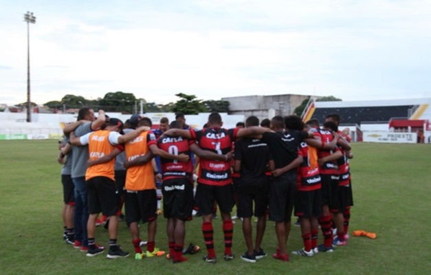 Atlético-GO goleia Tupã na Copinha e assume liderança do grupo 5
