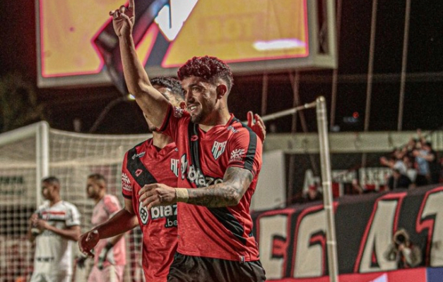 Atlético-GO vence Botafogo-SP em casa 