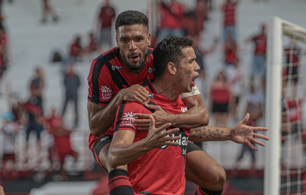 Atlético-GO vence o Volta Redonda por 2 a 0 em Goiânia