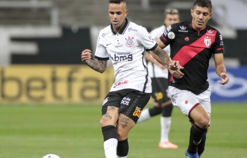 Atletico Goianiense E Corinthians Fazem Jogo Fraco E Empatam Por 1 A 1 Aredacao