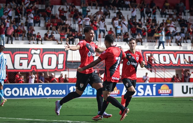 Atlético Goianiense vence o Crac por 1 a 0 e assume o 4º lugar no Goianão 