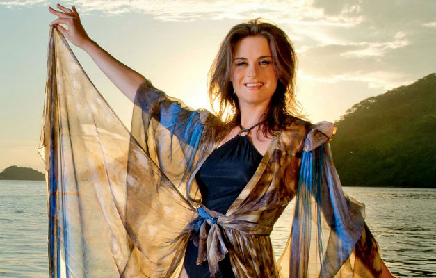 Atriz Alessandra Maestrini assume bissexualidade em texto na Caras