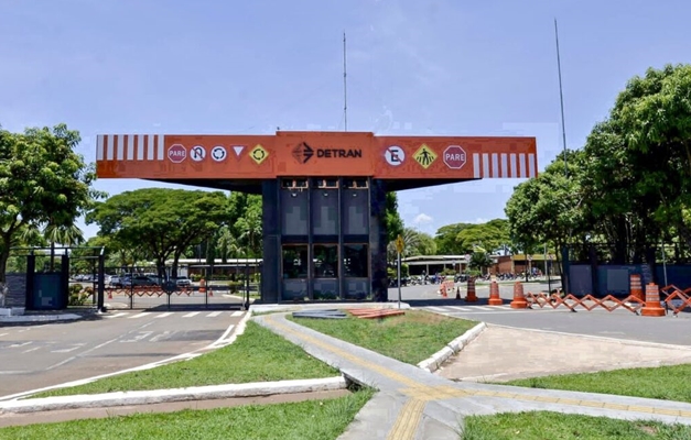 Atualização do sistema do Detran-GO pode causar oscilação nos serviços