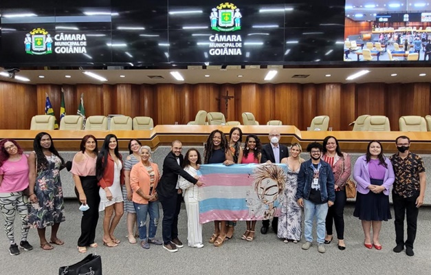 Audiência pública discute empregabilidade para pessoas trans em Goiânia 