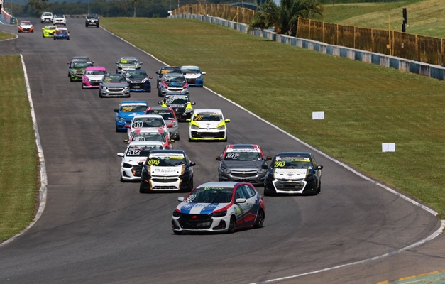 Autódromo de Goiânia recebe corrida de Marcas e Pilotos