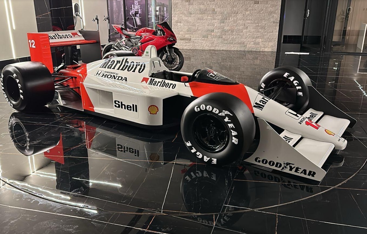 Autódromo de Goiânia receberá réplica do carro de F1 de Ayrton Senna