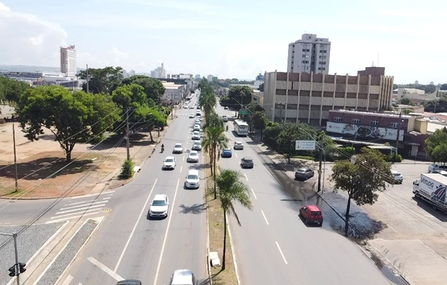 Av. Independência: uma artéria que pulsa com o crescimento de Goiânia