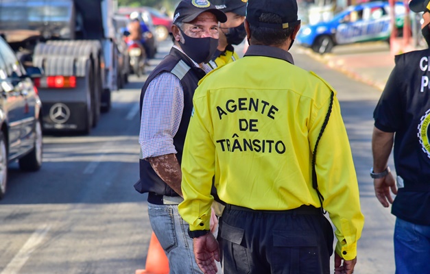 Avenida Toledo: ponte em Aparecida é interditada por risco de desabamento