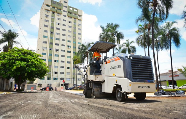 Avenidas do centro de Goiânia recebem obras de restauração asfáltica