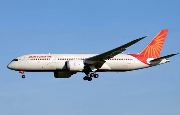 Avião da Air India retorna após decolagem com problema técnico durante o voo