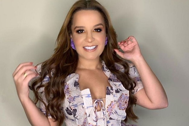 Avião que levava cantora Maiara faz pouso de emergência em Florianópolis