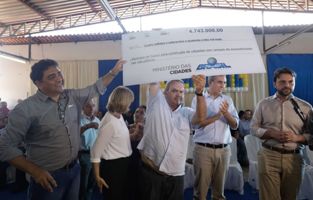 Baldy entrega mais de R$ 5 milhões em investimentos em Itapaci