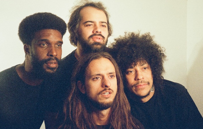 Banda Boogarins volta ao Martim Cererê para lançar novo disco