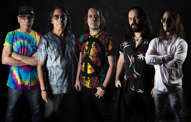Banda Casa das Máquinas lança álbum inédito após 46 anos