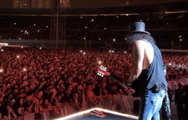 Banda Guns N' Roses faz show histórico em Goiânia e internet repercute 