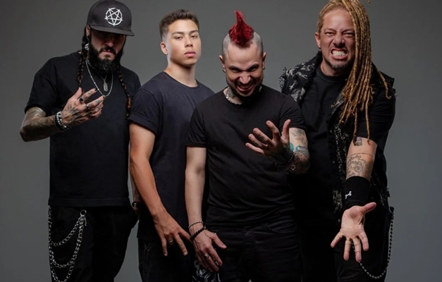 Banda Project46 se apresenta em Goiânia