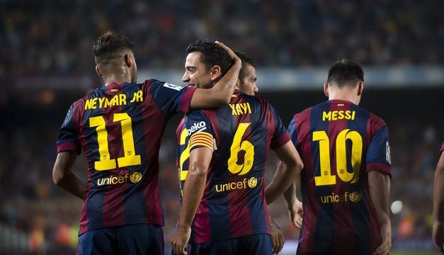 Barcelona bate Eibar com gols de Xavi, Messi e Neymar