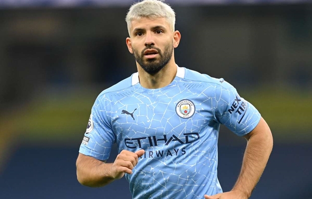 Barcelona confirma contratação de Agüero, do Manchester City