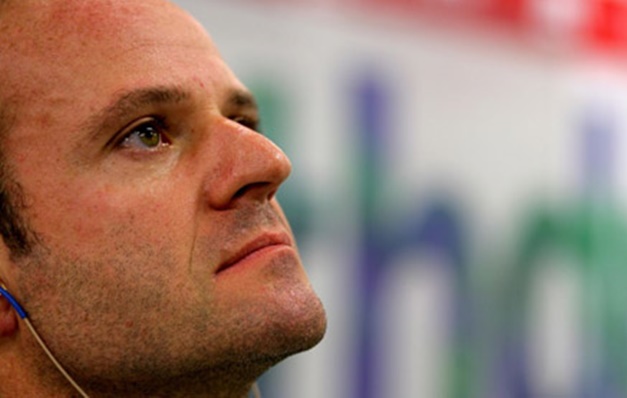 Barrichello é internado com problema em veia da cabeça, mas avisa que está bem